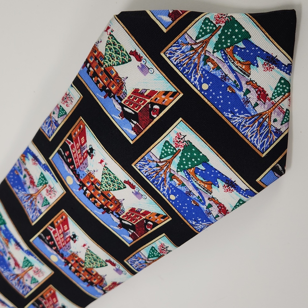 SILK Hallmark Holidays Design Collection by MMG, 1996, Holiday Tie